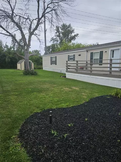 433 Duke St SW, Cedar Rapids, IA 52404