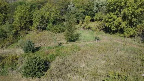 516 E 514 512 E Garden Way, Wellman, IA 52356