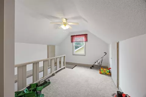 3218 C Ave NE, Cedar Rapids, IA 52402 photo 17