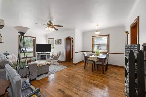 3218 C Ave NE, Cedar Rapids, IA 52402 photo 9