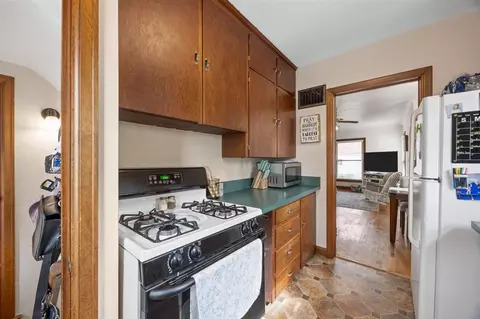 3218 C Ave NE, Cedar Rapids, IA 52402 photo 12