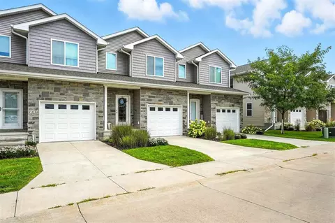 1240 Exchange St, North Liberty, IA 52317