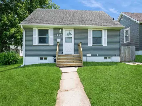 1267 SW 18th Ave, Cedar Rapids, IA 52404