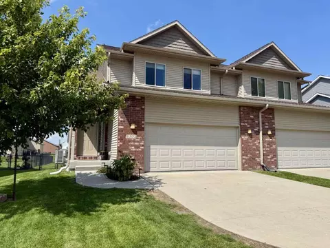 1372 Whipple Ct, North Liberty, IA 52317