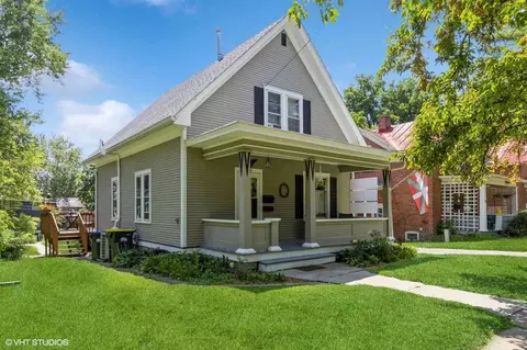 721 Brown St, Iowa City, IA 52245