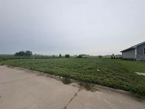 201 E 17th St, Westliberty, IA 52776
