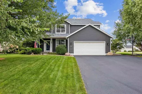 3280 Beechwood Ln, Marion, IA 52302