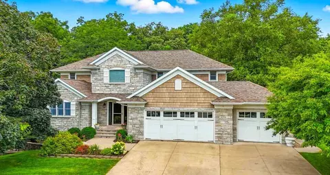 4629 Running Deer Ct NE, Iowa City, IA 52240