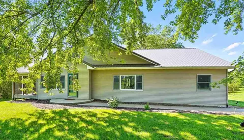 18173 115th St, Columbus Junction, IA 52738