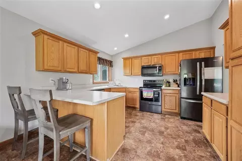 2030 Dows St, Ely, IA 52227 photo 7