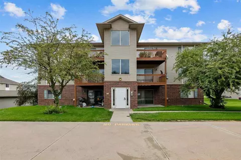 50 Zeller Xing, North Liberty, IA 52317
