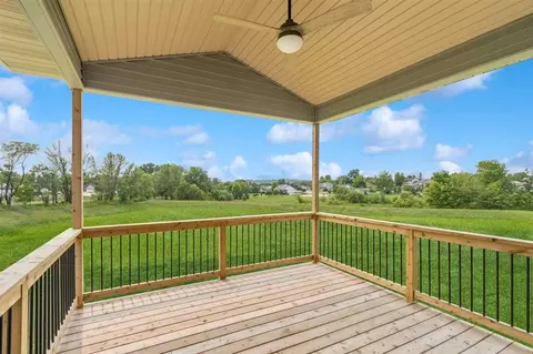 3125 Sunflower St, Ely, IA 52227 photo 38