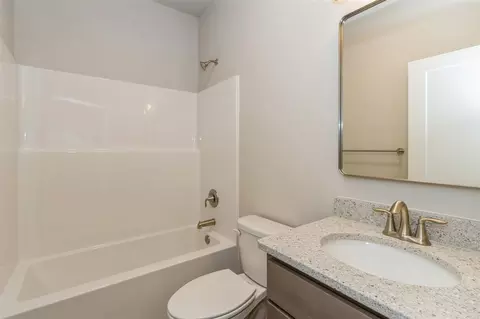 Bath - 1010 Switchgrass Ln, Ely, IA 52227 photo 2 of 3