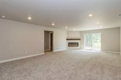 Living - 1010 Switchgrass Ln, Ely, IA 52227 photo 5 of 7