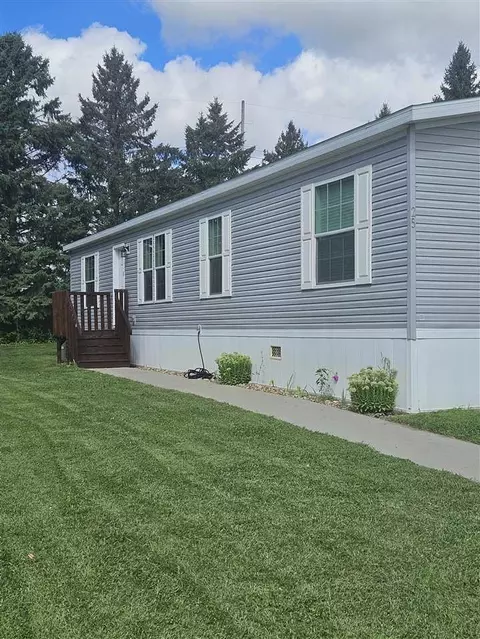 25 Modern Way, Iowa City, IA 52240