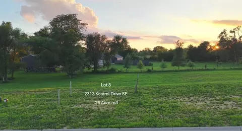 2313 Kestrel Dr SE, Cedarrapids, IA 52403