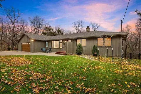 3002 Dubuque St, Iowa City, IA 52240