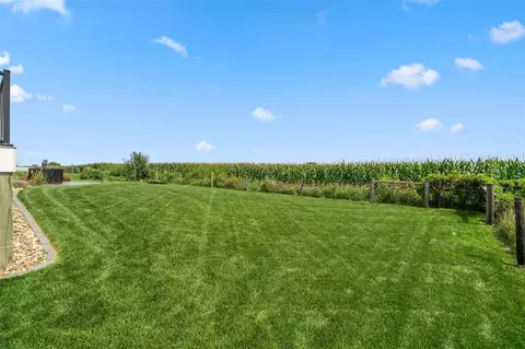1070 Sunrise Dr, Ely, IA 52227 photo 44