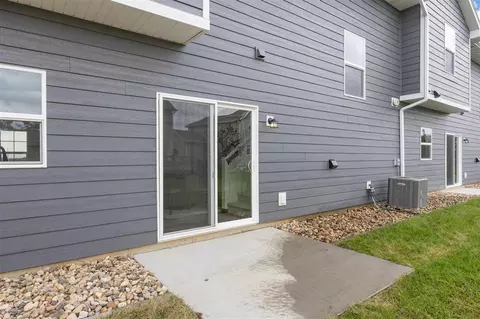 160 Bethany Loop SW, Cedar Rapids, IA 52404 photo 29