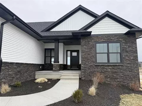 940 Yorkshire St, North Liberty, IA 52317
