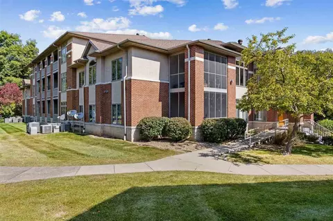 1753 Louis Pl, Iowa City, IA 52245