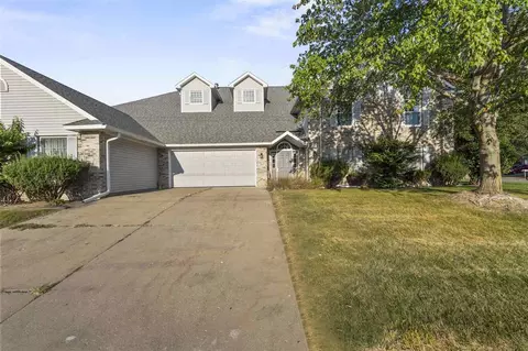 109 Cayman St, Iowa City, IA 52245