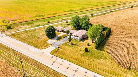 2153 Ginkgo Ave, West Chester, IA 52359