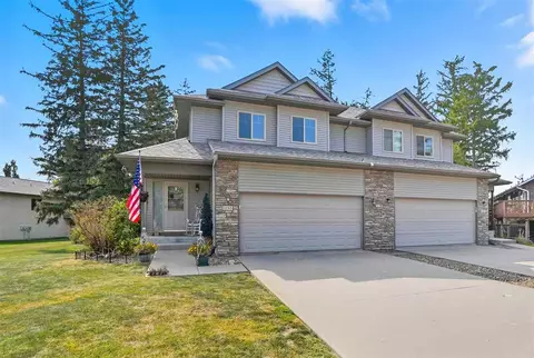 1155 Winchester Ln, North Liberty, IA 52317