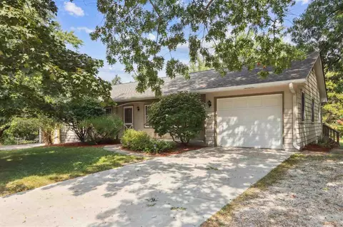 2018 Rochester Ave, Iowa City, IA 52245