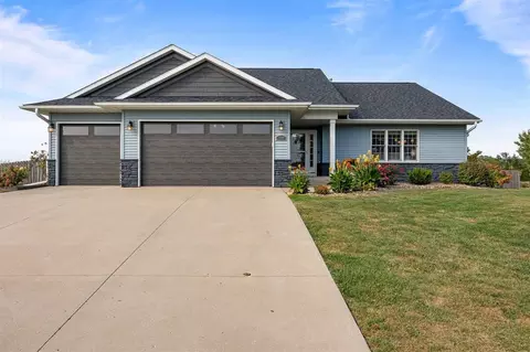 1500 Harvest St, North Liberty, IA 52317