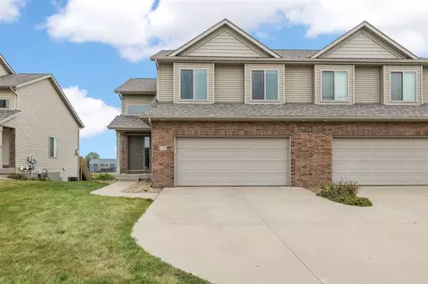 170 S Park Ridge Rd, North Liberty, IA 52317