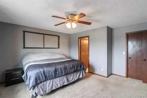 707 Hampton Dr, Williamsburg, IA 52361 photo 14