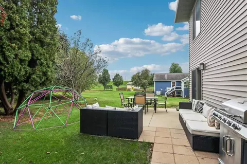 707 Hampton Dr, Williamsburg, IA 52361 photo 22