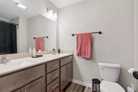 388 Tanglewood Dr, Solon, IA 52333 photo 10