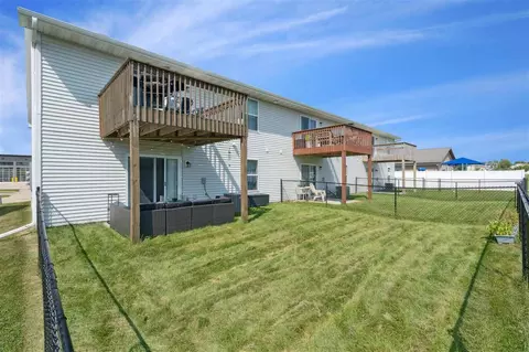 388 Tanglewood Dr, Solon, IA 52333 photo 24