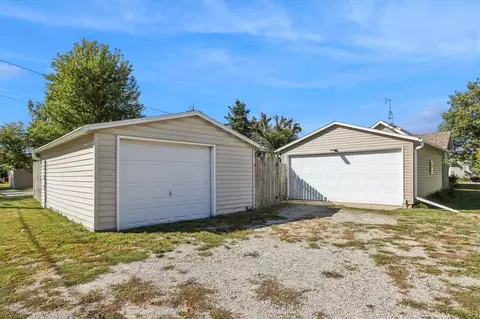 1121 E 3rd, Washington, IA 52353 photo 26