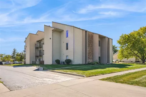 1011 SE 3rd St, Ankeny, IA 50021