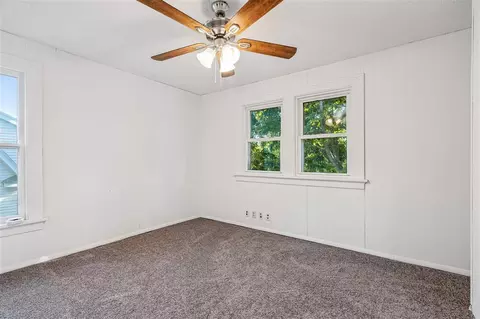 3107 E Ave NE, Cedar Rapids, IA 52402 photo 14