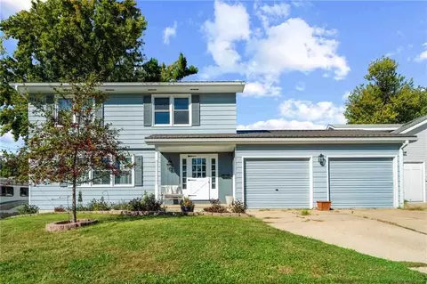 1013 SE 36th St, Cedar Rapids, IA 52403