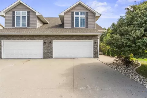 470 N Colton Dr, North Liberty, IA 52317