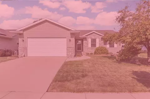 1114 Tiara Dr NE, Cedar Rapids, IA 52402