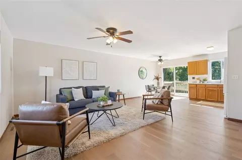 Living - 1721 Americus Dr SE, Cedar Rapids, IA 52403 photo 1 of 3