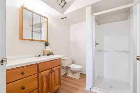 Bath - 1721 Americus Dr SE, Cedar Rapids, IA 52403 photo 1 of 1