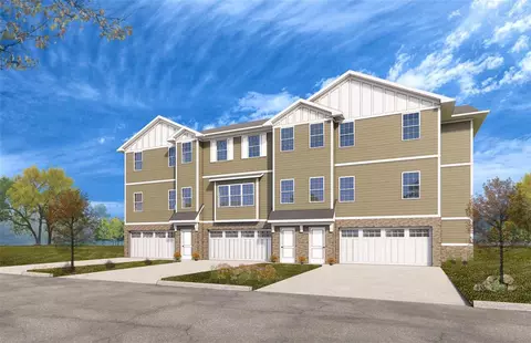 8704 Eddie Dr SW, Cedar Rapids, IA 52404