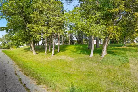 St Paul St, Parnell, IA 52325
