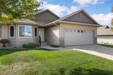 3455 Granger Ave, Marion, IA 52302