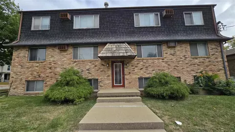 530 N Dubuque St, Iowa City, IA 52245