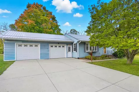 804 Union, Columbus Junction, IA 52738