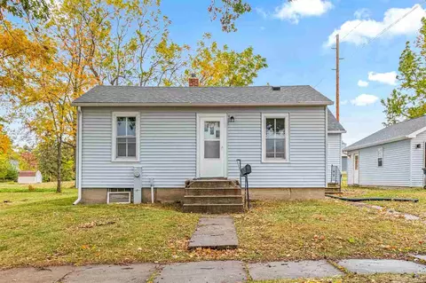 406 W 5th St, Tipton, IA 52772