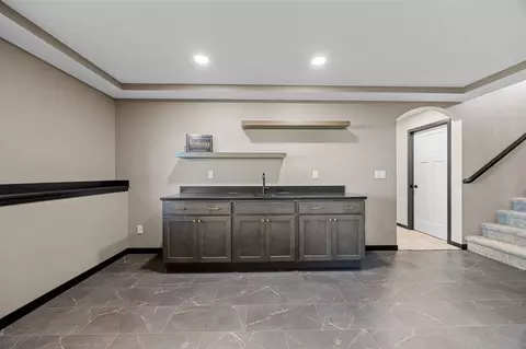 Entry Way - 1775 Parkland Dr, Ely, IA 52227 photo 4 of 4
